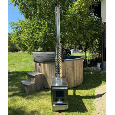 Градинско джакузи на дърва